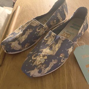 Disney X TOMS Blue Snow White Printed Canvas Shoe Size 8.5